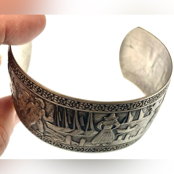 Vintage Signed Kelly Waters Detailed Dutch Scenic River Bank Cuff Bracelet - Picture 2 of 7